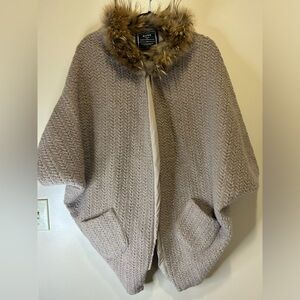 Wool Shawl/Cardigan 😍